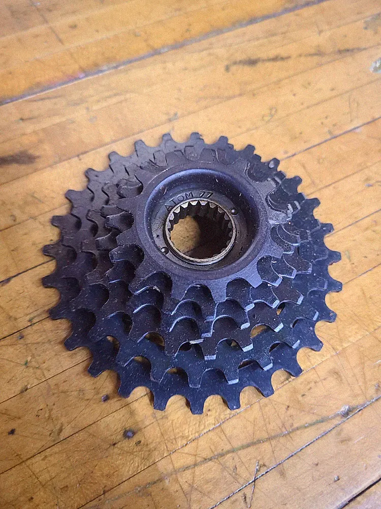 NOS Vintage Atom 77 Freewheel - 6 Speed Road Touring Bicycle Bicycle 13-28